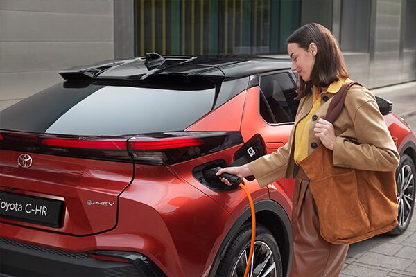 Toyota c-hr-4 Toyota c-hr-4