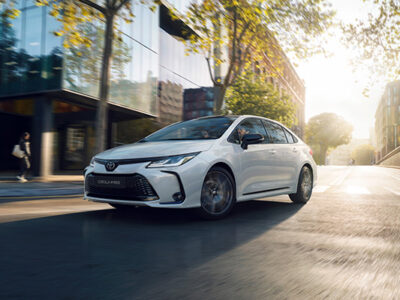 corolla-sedan