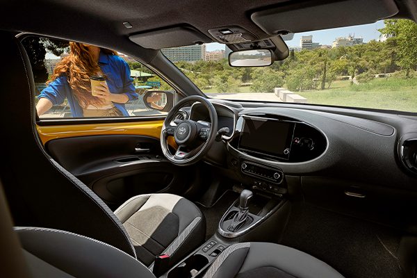 Untitled-1_0000_TOY_AYGO_X_HEV_2025_HUB_IMG_21_GR-Sport_RGB Untitled-1_0000_TOY_AYGO_X_HEV_2025_HUB_IMG_21_GR-Sport_RGB