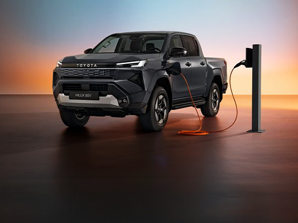 hilux-bev hilux-bev